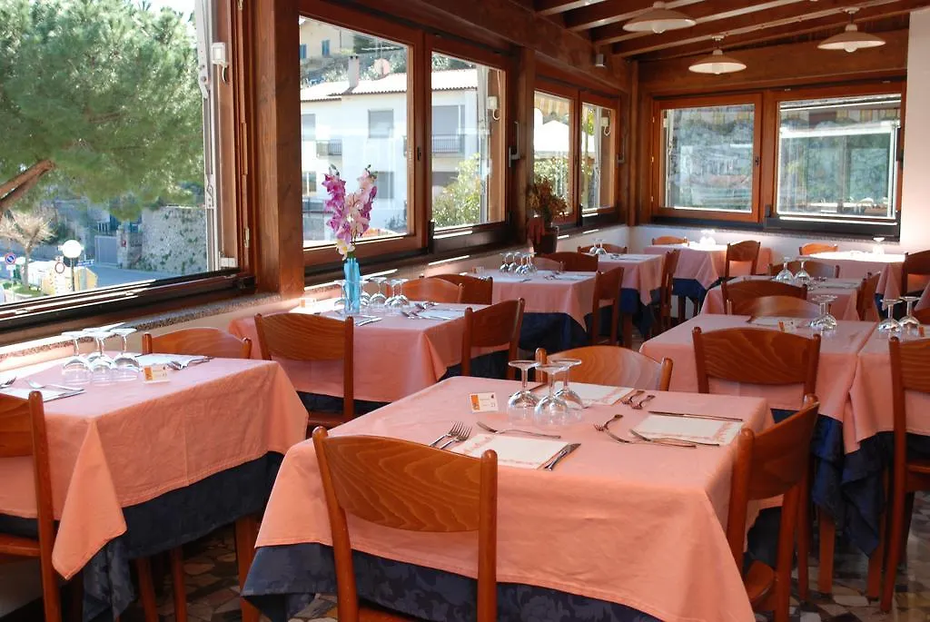 Hotel Da Fine Seccheto 2*,  Italy