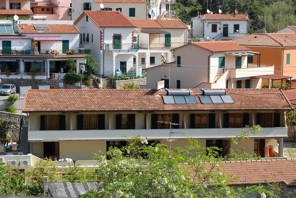 Hotel Da Fine Seccheto 2*,